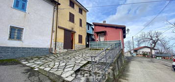 Casa indipendente in Via Michelangelo Buonarroti