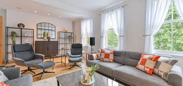 3 bed flat for sale