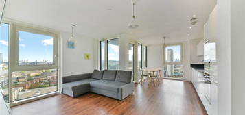 Flat to rent in Oslo Tower, London SE8