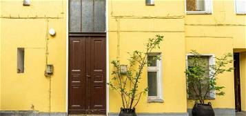 Rented 2-room apartment in Berlin-Kreuzberg as an investment