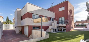 Casa o chalet independiente en venta en calle Alonso Quijano