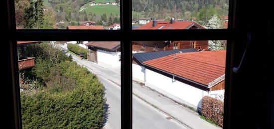 Gemütliche 2- Zimmer- Dachgeschosswohnung in Ruhpolding