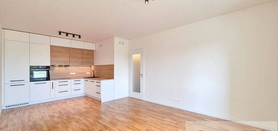 Pronájem bytu 2+kk 58 m²