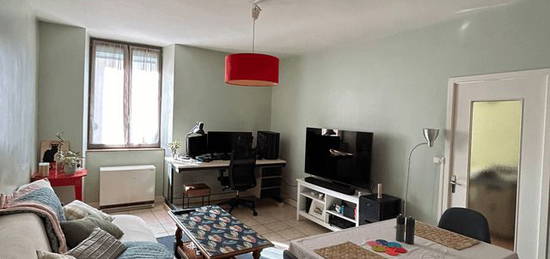 Location appartement 3 pièces 79 m²