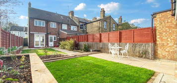 2 bedroom semi-detached house