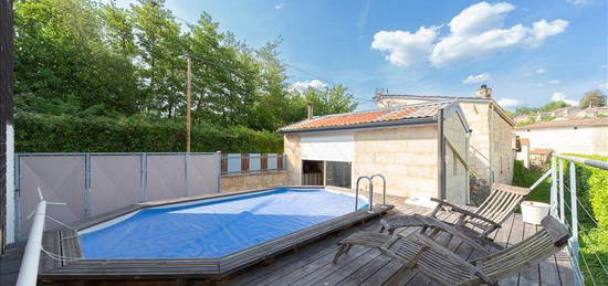 Maison  à vendre, 5 pièces, 3 chambres, 121 m²