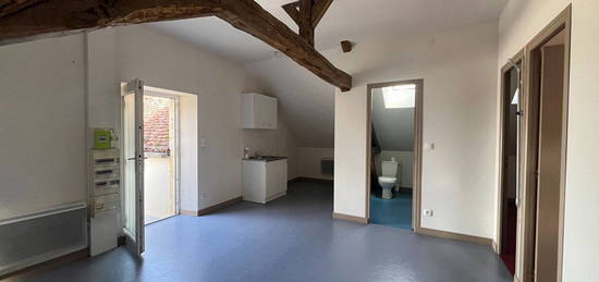 Location appartement 3 pièces 37 m²