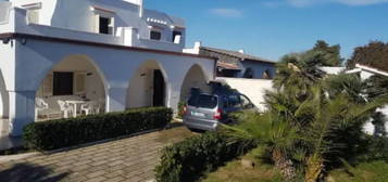 Villa unifamiliare via Petunie, Leporano Marina, Leporano