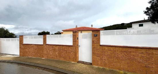 Casa o chalet independiente en venta en calle la Cova