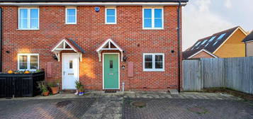 2 bedroom semi-detached house for sale