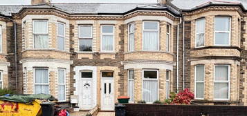 4 bedroom terraced house for sale