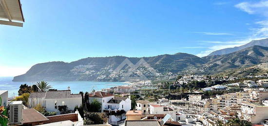 Dúplex en calle Las Maravillas, La Herradura, Almuñécar