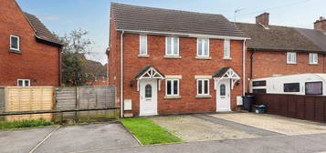 2 bedroom semi-detached house for sale