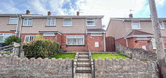 3 bed terraced house for sale