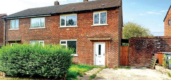 3 bedroom semi-detached house for sale