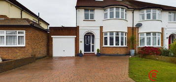 4 bed semi-detached house for sale