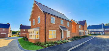 3 bedroom detached house