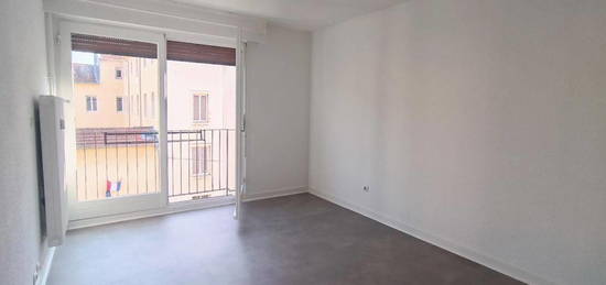 Studio 1 pièce 21 m²