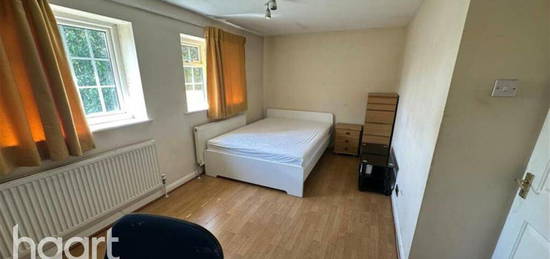 1 bedroom house share