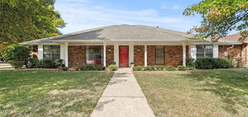 8317 NW 114th St, Oklahoma City, OK 73162