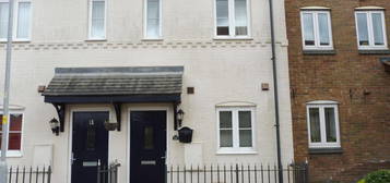 2 bed terraced house to rent