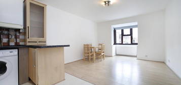 2 bed flat to rent