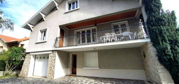 Maison de ville 7 pièces 179 m²