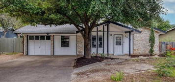 1010 Glazier Cir, Austin, TX 78753