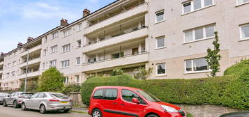 3 bed flat for sale