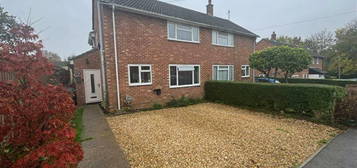 3 bedroom semi-detached house for sale