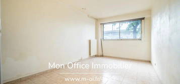 Studio 1 pièce 24 m²