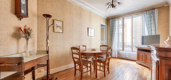 Appartement  à vendre, 3 pièces, 2 chambres, 60 m²