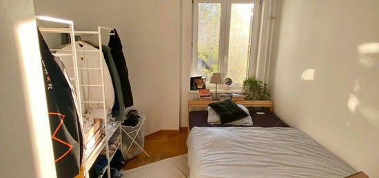 WG-Zimmer zur Zwischenmiete in 86qm Wohnung in Moabit