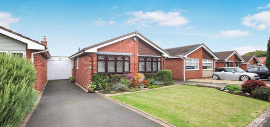 Bungalow for sale in Herondale Crescent, Wollaston, Stourbridge DY8