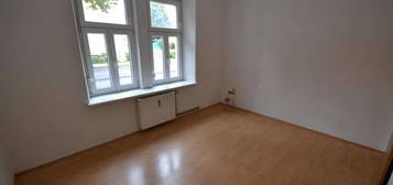 PROVISIONSFREI - Jakomini - 35 m² - 2 Zimmer - extra Küche - Terrasse im Innenhof - wohnbeihilfenfähig