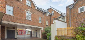 Flat for sale in Matham Road, East Molesey KT8