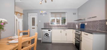 Terraced house to rent in Vera Crescent, Rainworth, Mansfield NG21