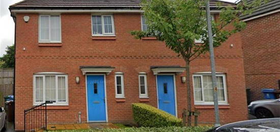 3 bedroom semi-detached house