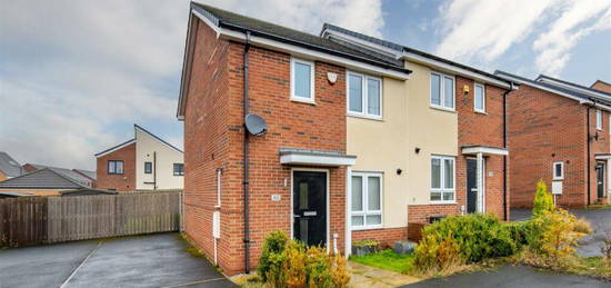 3 bedroom semi-detached house