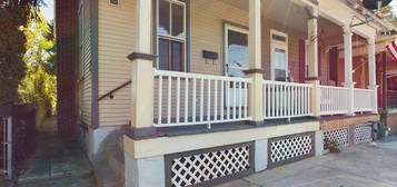 175 S East St, Spring Grove, PA 17362