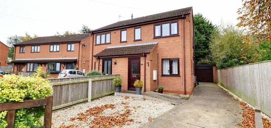 2 bedroom semi-detached house for sale