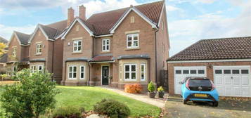 6 bedroom detached house for sale