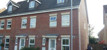 3 bedroom end of terrace house for sale