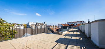 Urban Life - Dachgeschoßwohnung mit großen Terrassen