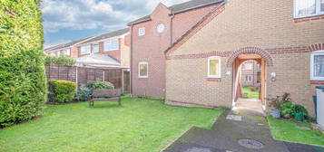 2 bed property for sale