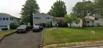 58 Glenwood Rd, Fanwood, NJ 07023