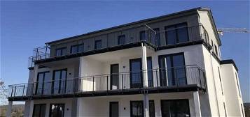 Erstbezug mit Balkon und EBK: Exklusive 3-Zimmer-Wohnung mit geh. Innenausstattung in Eichenzell