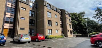 Flat to rent in Guardianswood, Murrayfield, Edinburgh EH12