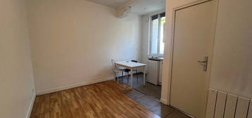 Studio 1 pièce 17 m²