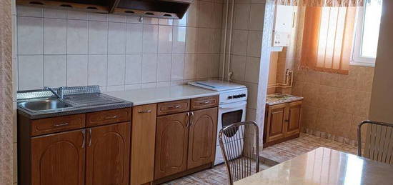 De inchiriat! Apartament cu 2 camere decomandate in Zorilor